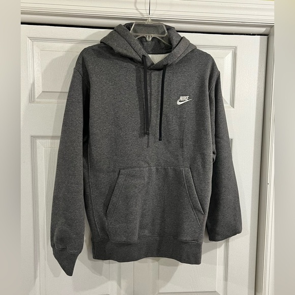 Nike Pullover Hoodie in Charcoal Grey – Barely Worn, like new. Size Small - Picture 4 of 11